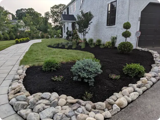 Mulch Installation in Elkhart project 5