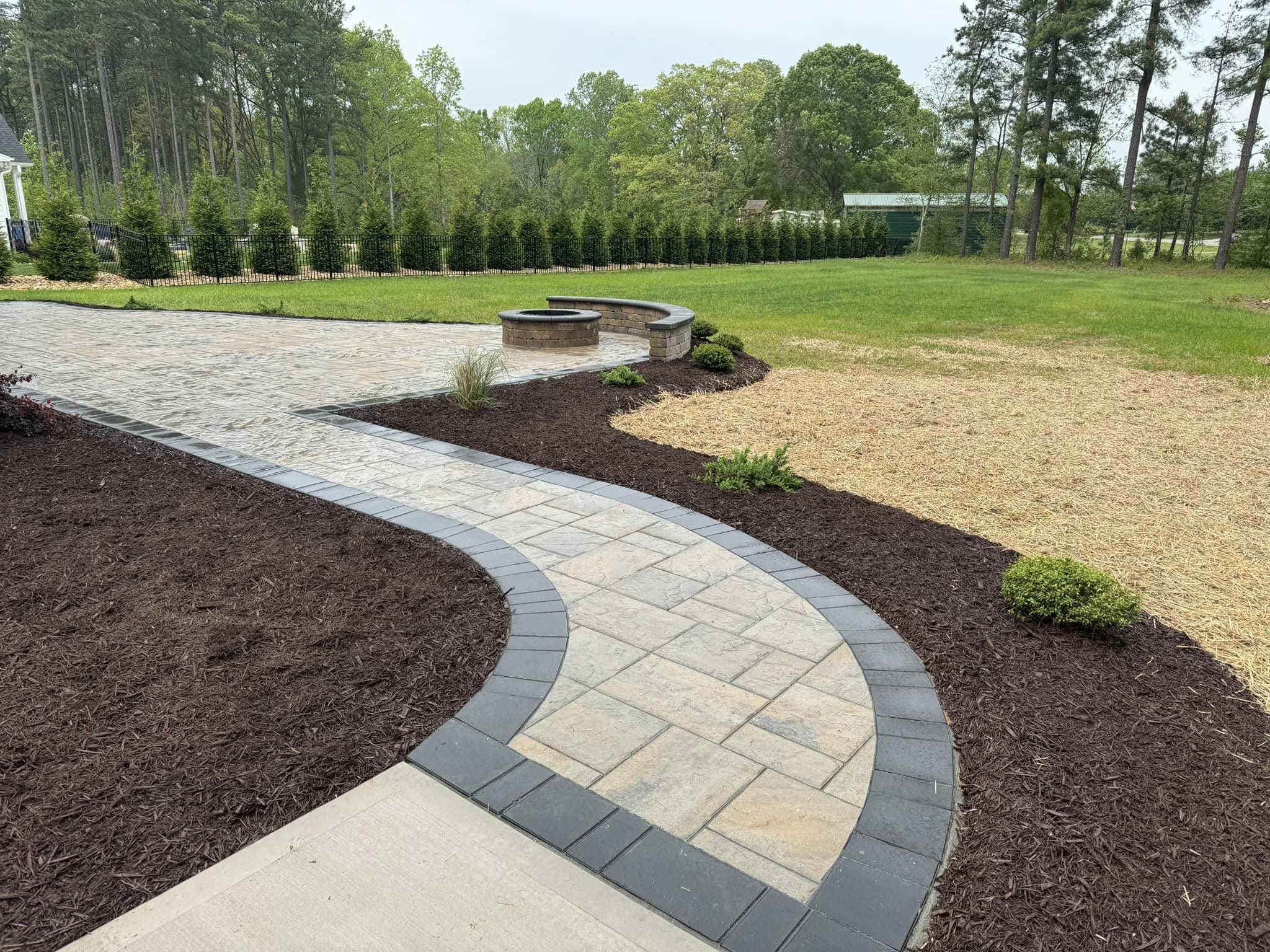 Mulch Installation in Elkhart project 8